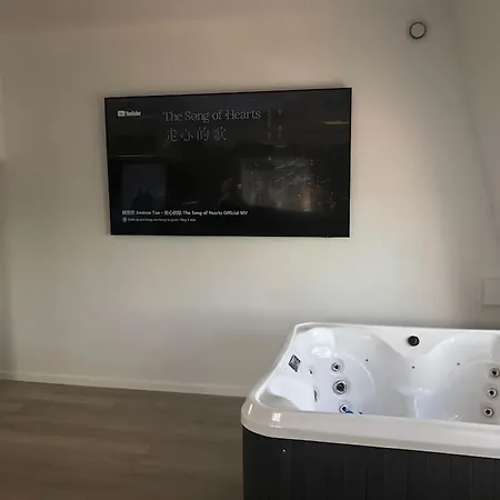 아파트 Zaanse Schans Amsterdam Jacuzzi 부미어비어